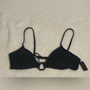 No Boundaries Women’s Black Bikini Top New With Tags Size Large (11-13)